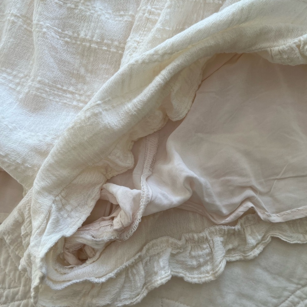 Urban Outfitters Romper. Ivory. Size S. - Picture 7 of 14
